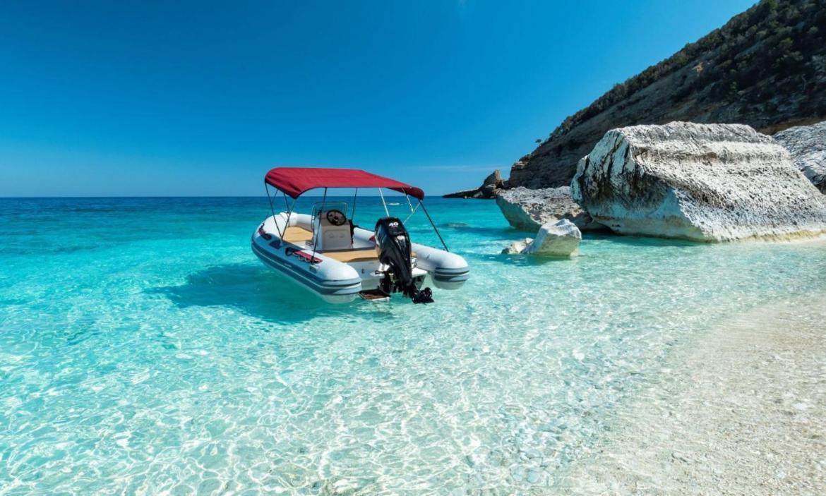 Blue Iun T1261 * Cala Gonone